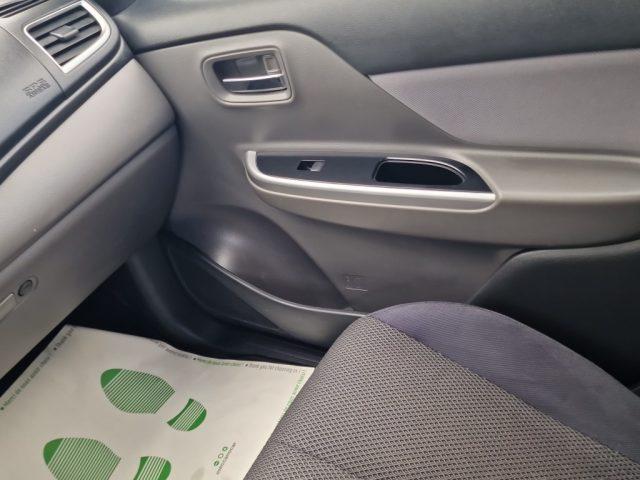 MITSUBISHI L200 2.4 DI-D/154CV Club Cab Invite