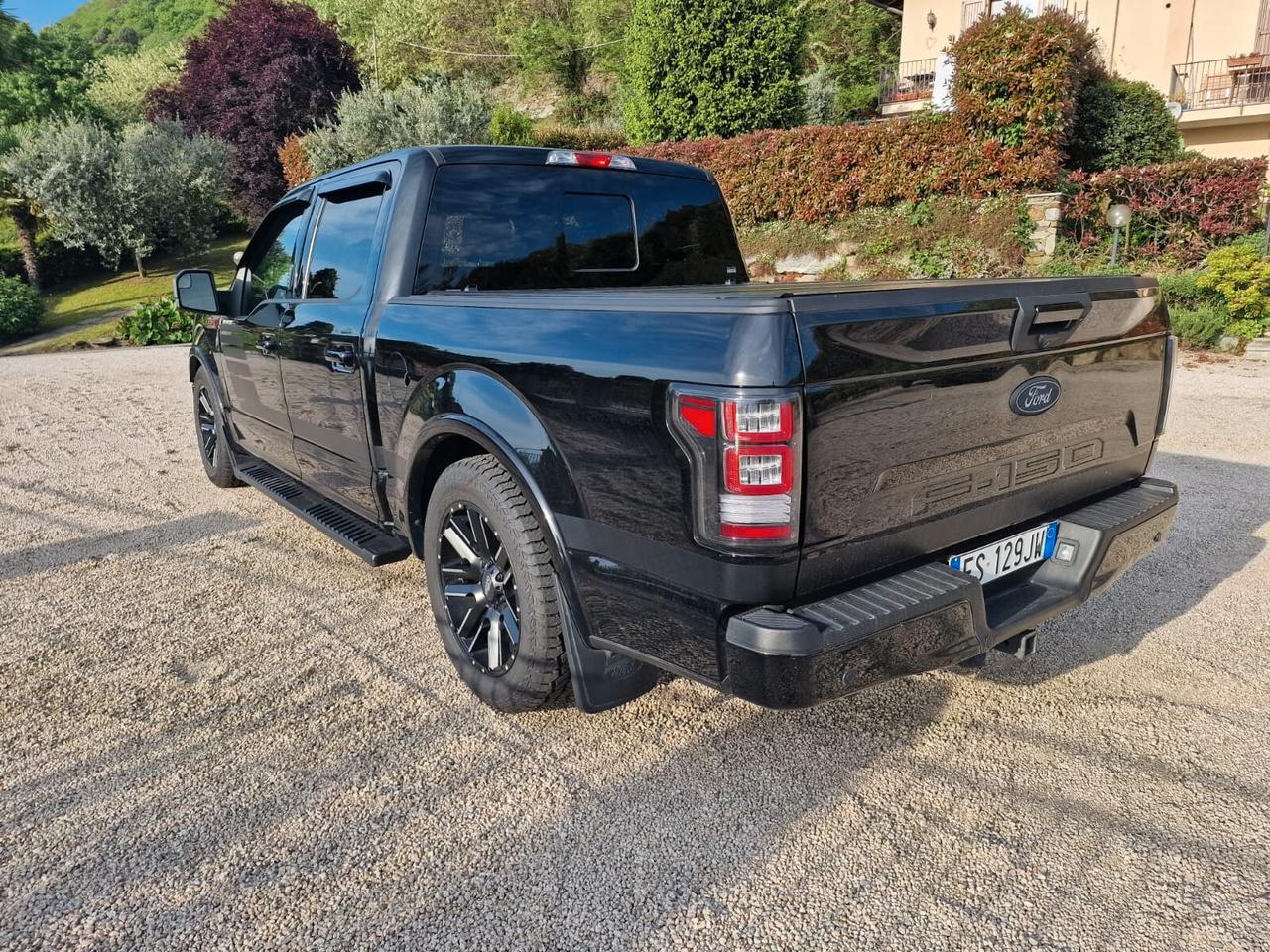 Ford F 150 Sport Crew Cab V8