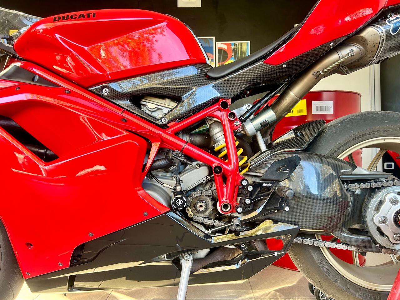 Ducati 848 - APPENA TAGLIANDATA