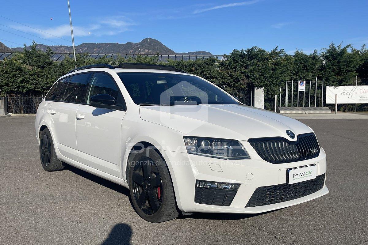 SKODA Octavia 2.0 TSI DSG Wagon RS