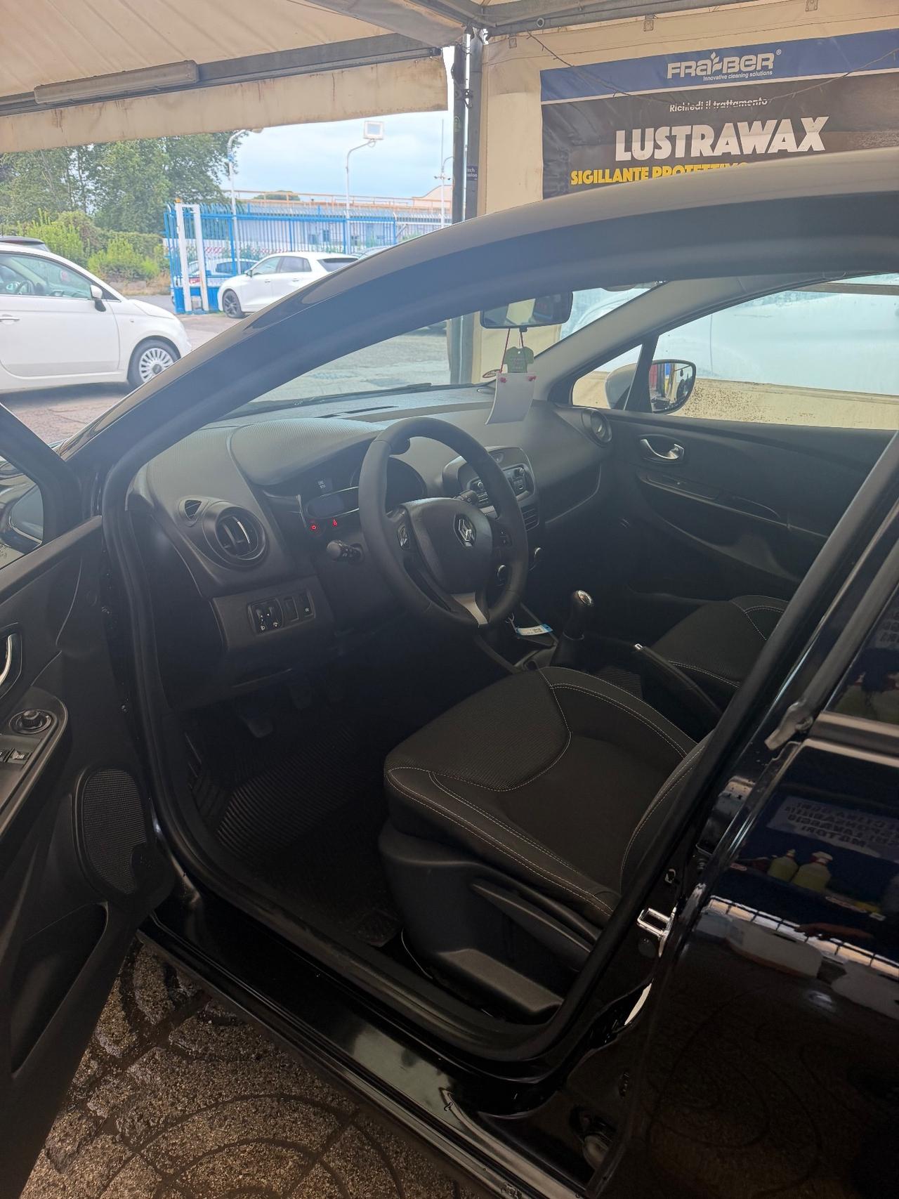 Renault Clio dCi 8V 90CV Start&Stop 5 porte Energy Intens