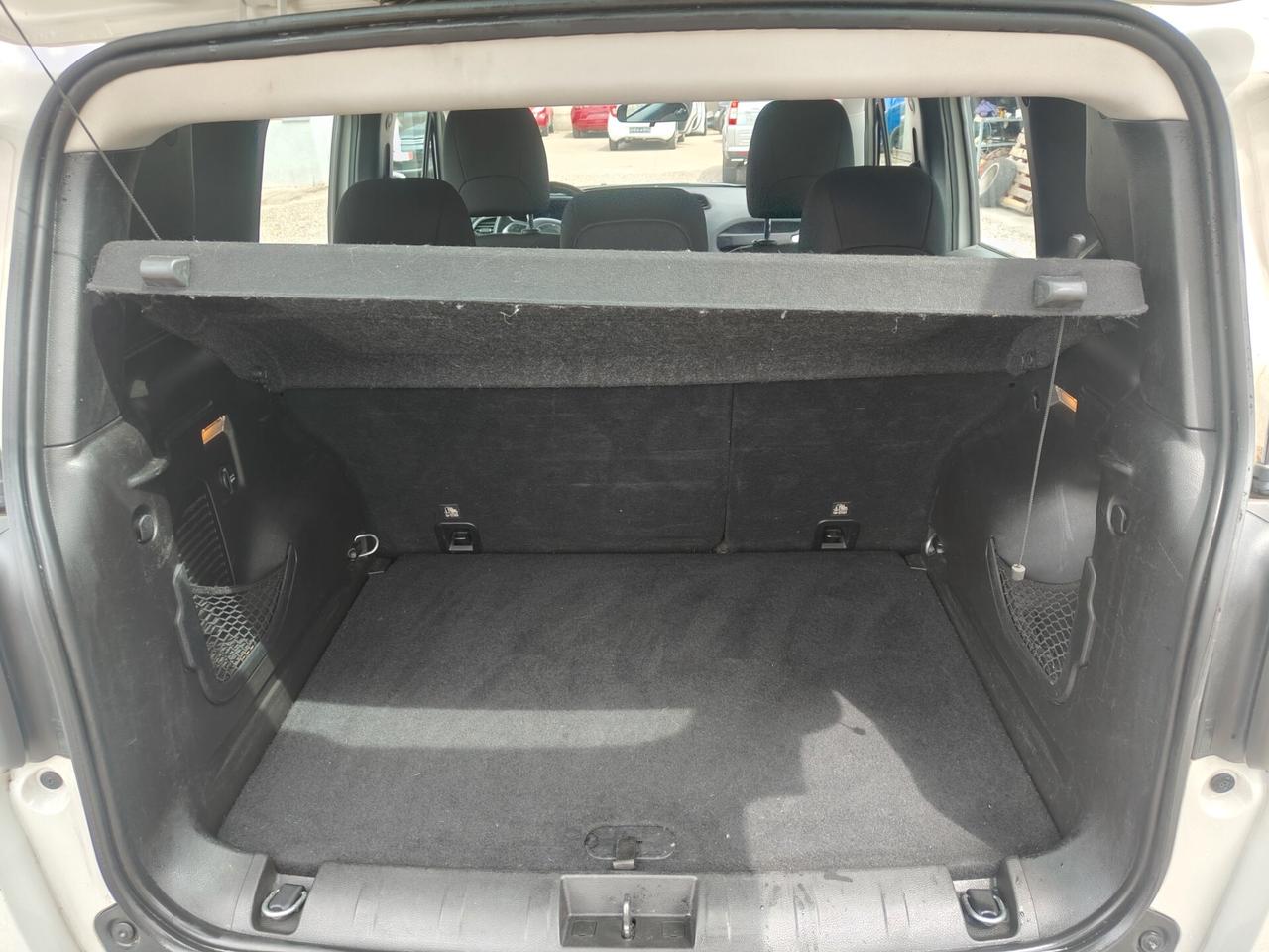 Jeep Renegade 1.6 E-TorQ EVO Longitude