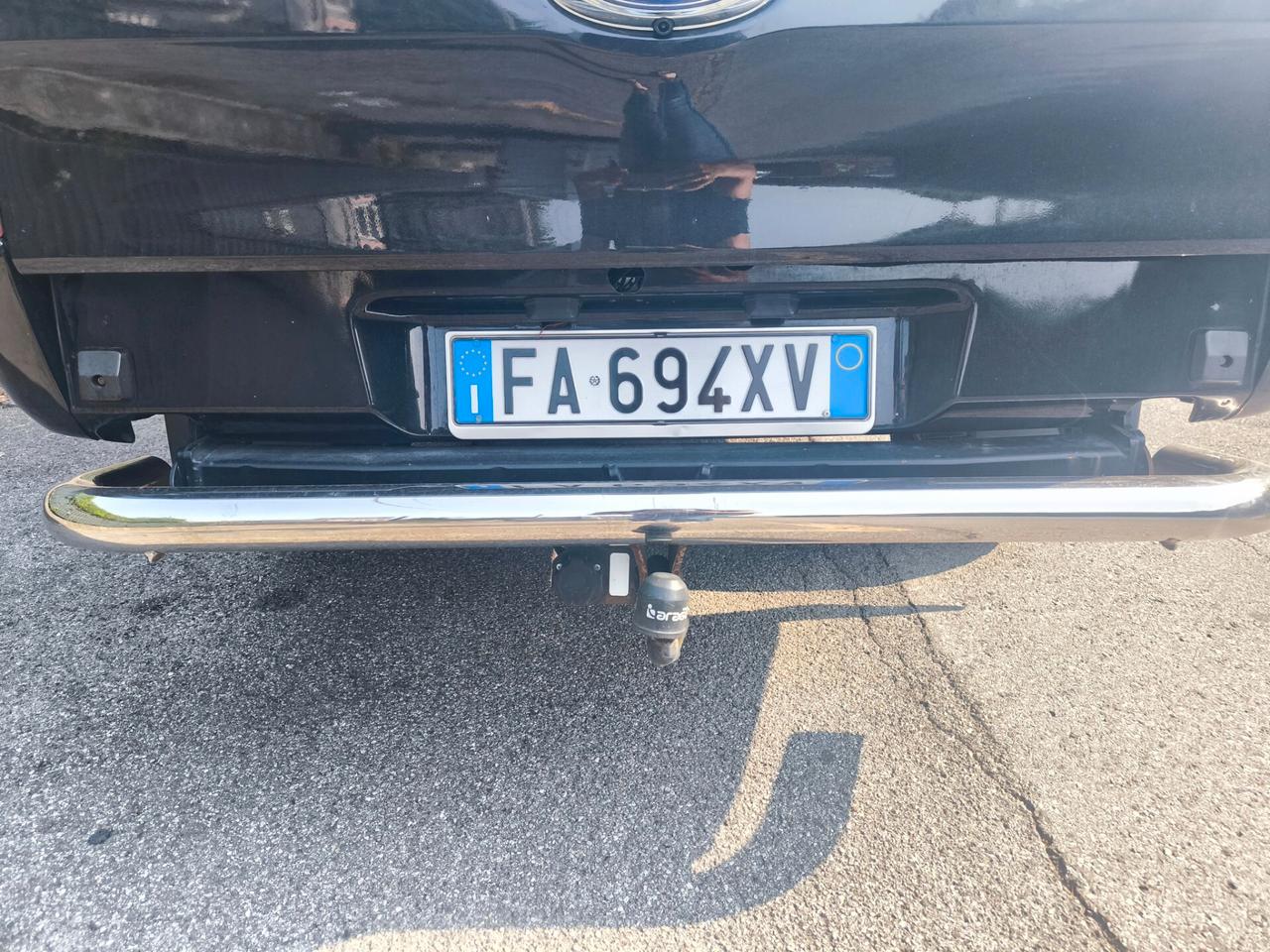 FORD RANGER 2,2 TDCI DOPPIA CABINA XLT – GANCIO TRAINO