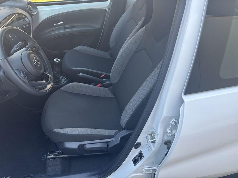 Toyota Aygo X 1.0 VVT-i 72 CV 5 porte Active