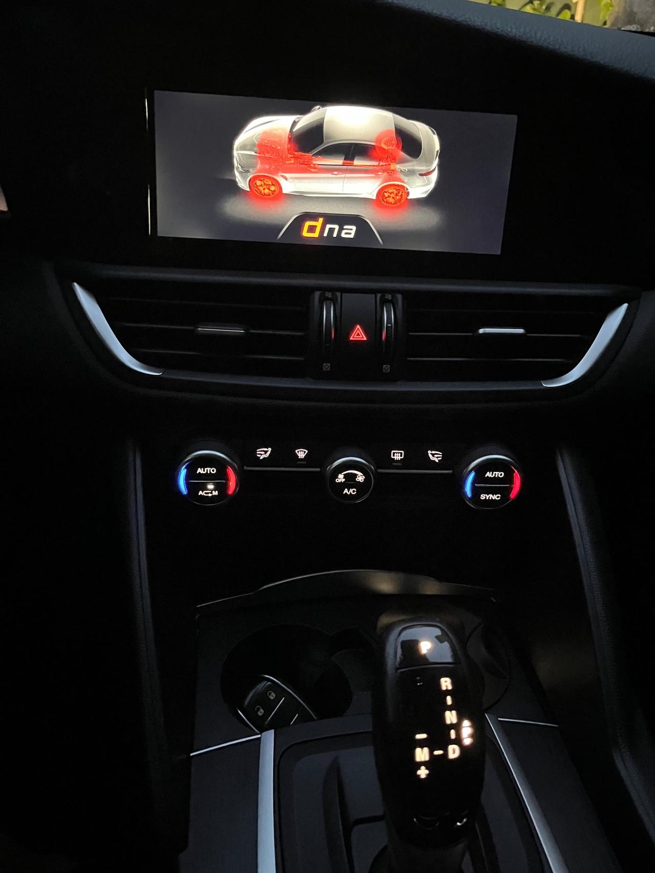 Alfa Romeo Giulia 2.2 Turbodiesel 150 CV AT8 Super