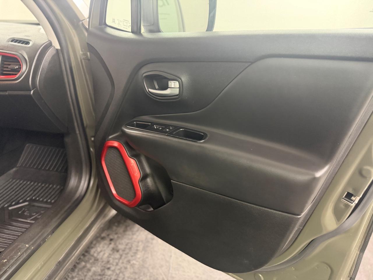 Jeep Renegade CAMBIO AUTOMATICO (anno 2019)