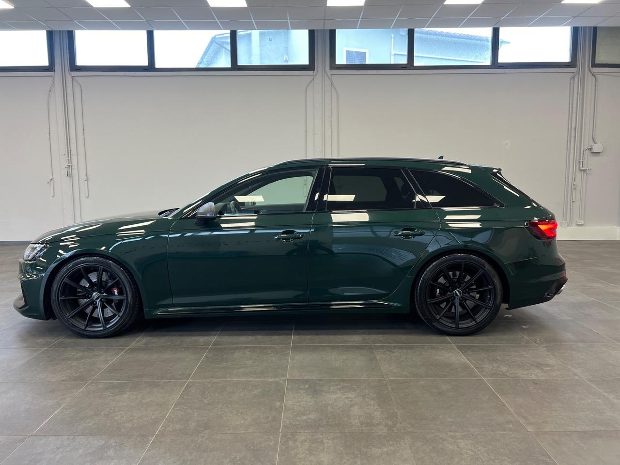 Audi A4 RS 4 Avant 2.9 TFSI quattro tiptronic