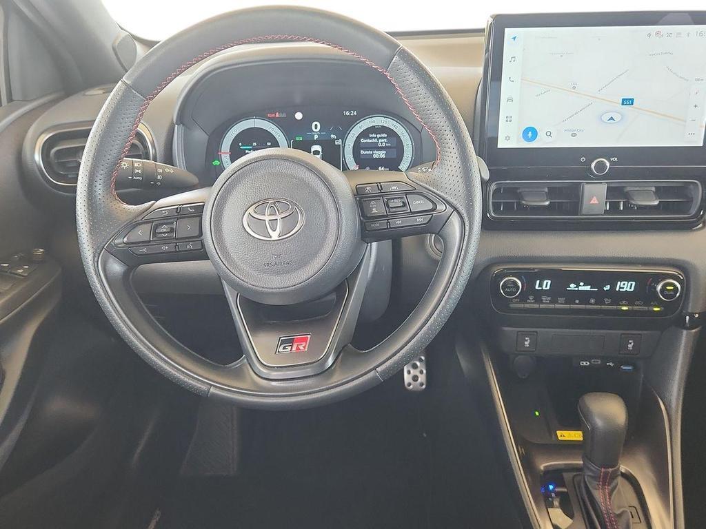 Toyota Yaris 1.5h 130 GR Sport