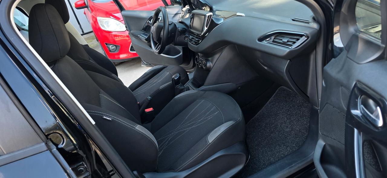 Peugeot 208 1.4 HDi 68 CV 5 porte Access