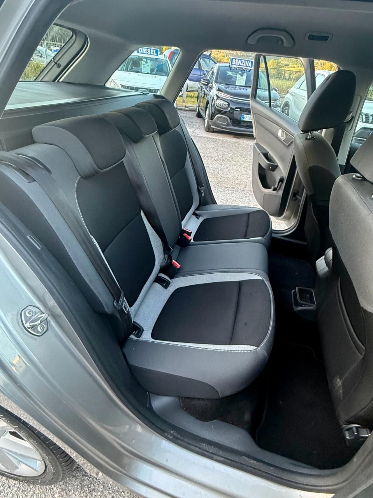 "UNA CHICCA" Skoda Fabia 1.0 MPI Wagon Business
