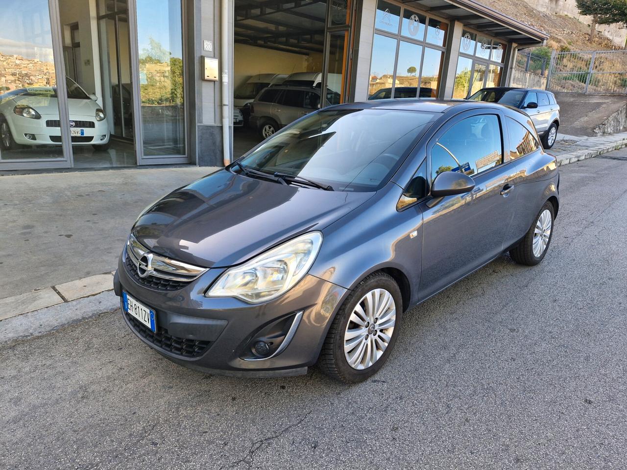 Opel Corsa 1.2 85CV 3 porte GPL-TECH Club