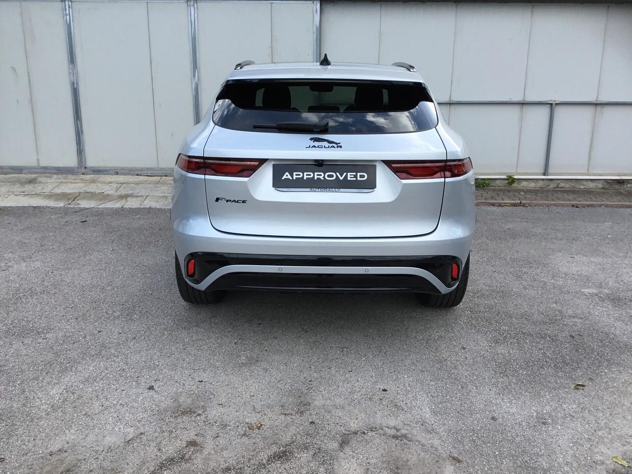 Jaguar F-Pace 2.0 250 CV AWD aut. R-Dynamic Black *TASSO ZERO!*