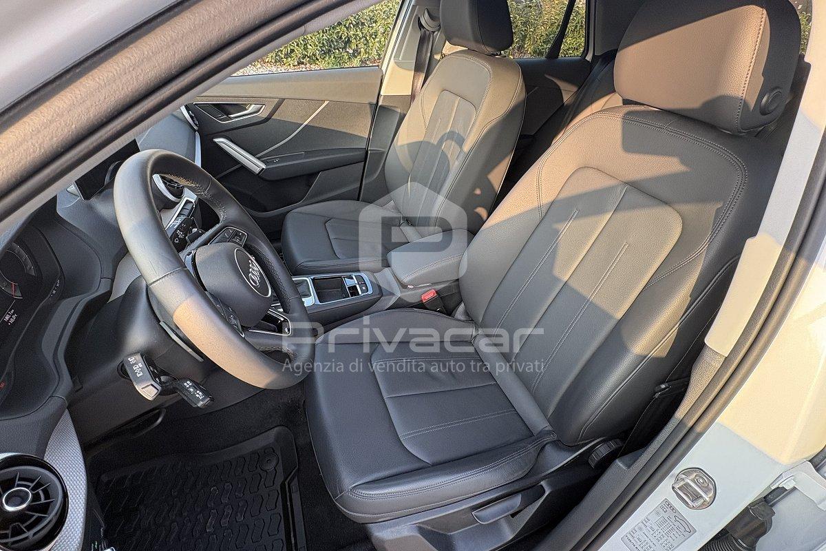 AUDI Q2 35 TFSI S tronic Business Advanced