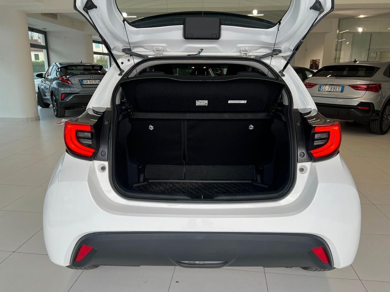 Toyota Yaris 1.5 Hybrid 5 porte Trend