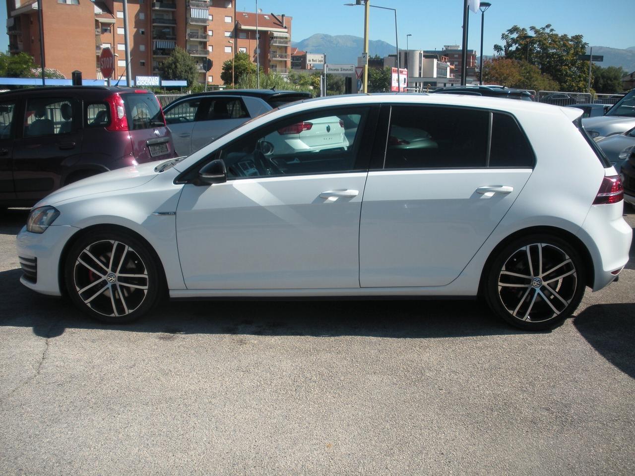 Volkswagen Golf GTD 2.0 TDI 5p. Business BlueMotion Technology
