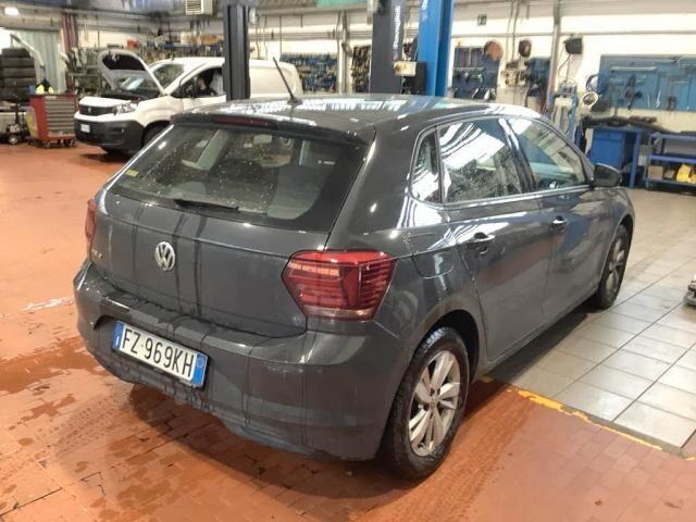 Volkswagen Polo VI 2017 1.0 tsi Comfortline 95cv