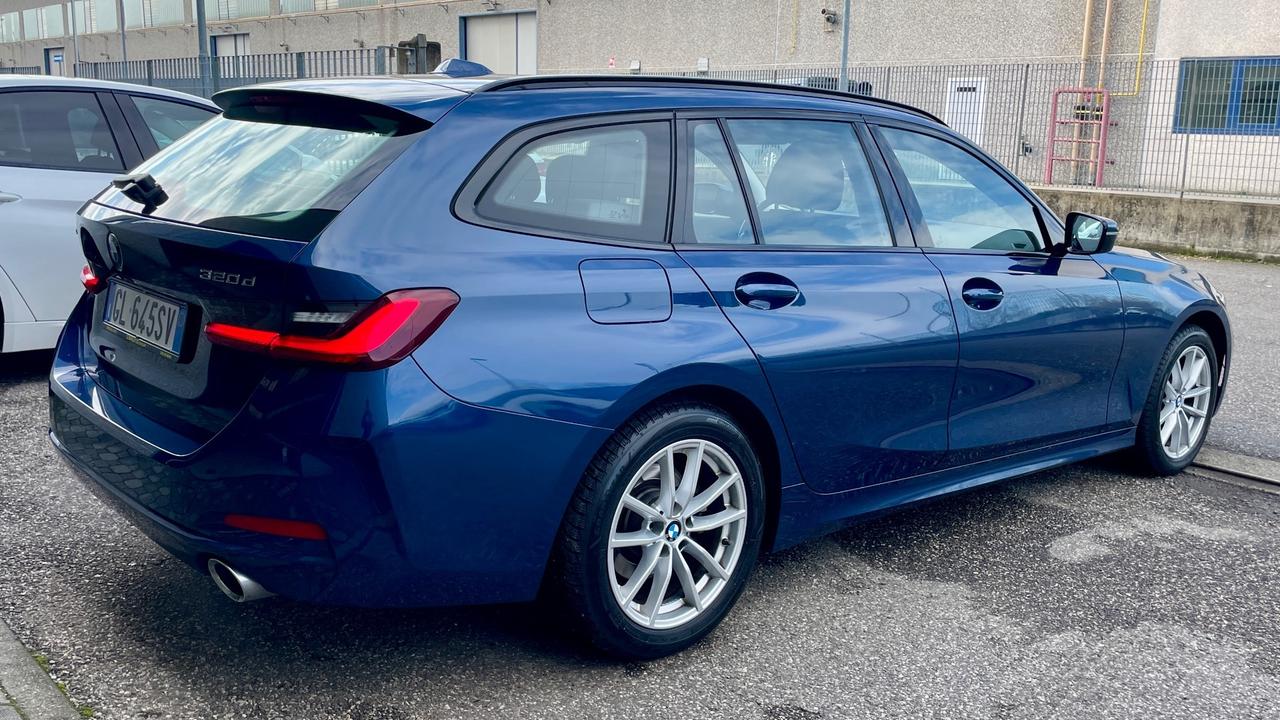 BMW 320D TOURING 2.0 X-DRIVE 48V ADVANTAGE 190CV - FULL LED, VIRTUAL COCKPIT, CARPLAY
