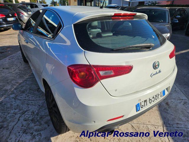 ALFA ROMEO Giulietta 2.0 JTDm-2 170 CV Distinctive