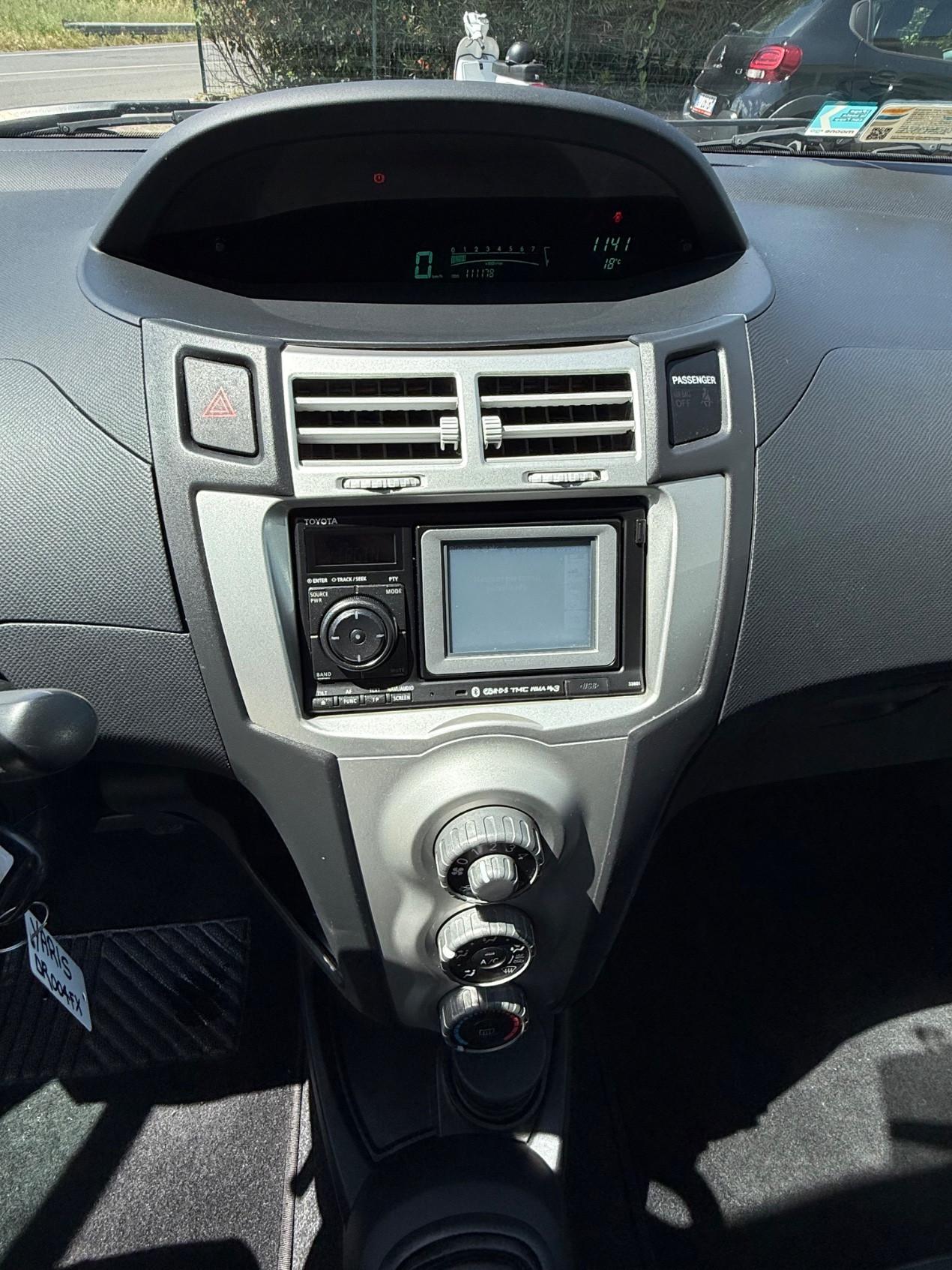 Toyota Yaris 5 Porte Yaris 5p 1.0 Navi