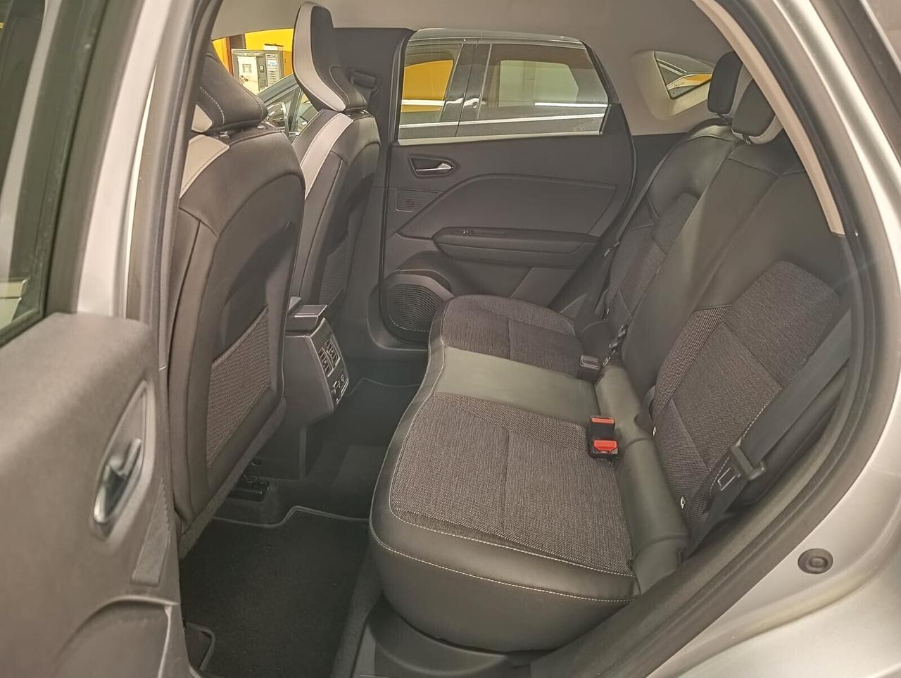 Renault Captur Full Hybrid E-Tech 145 CV Intens