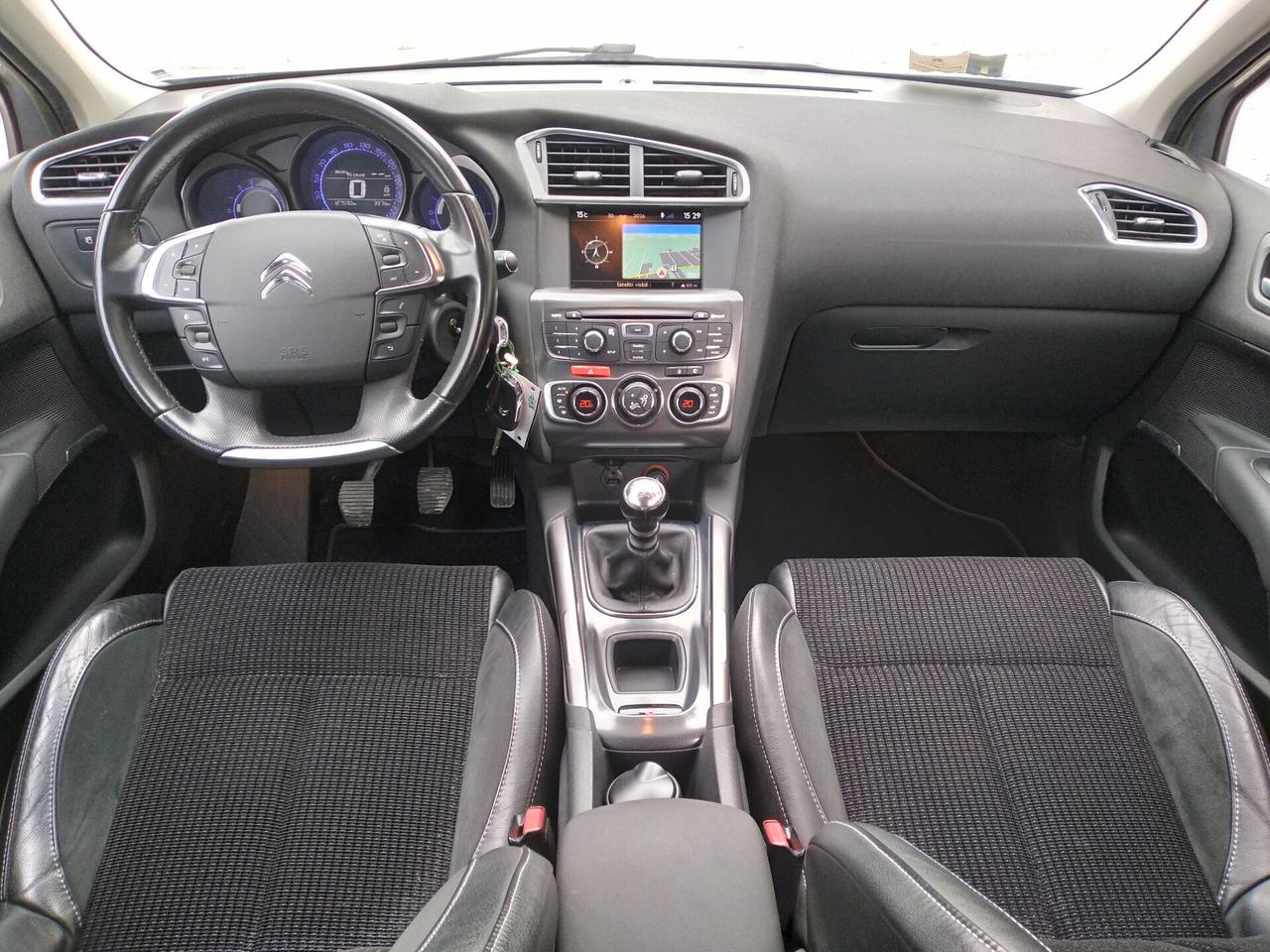 Citroen C4 1.6 e-HDi 115 airdream Exclusive