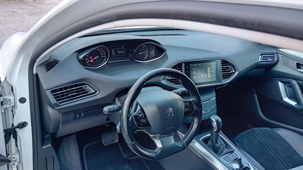 Peugeot 308 BlueHDi 120 S&S EAT6 SW Allure