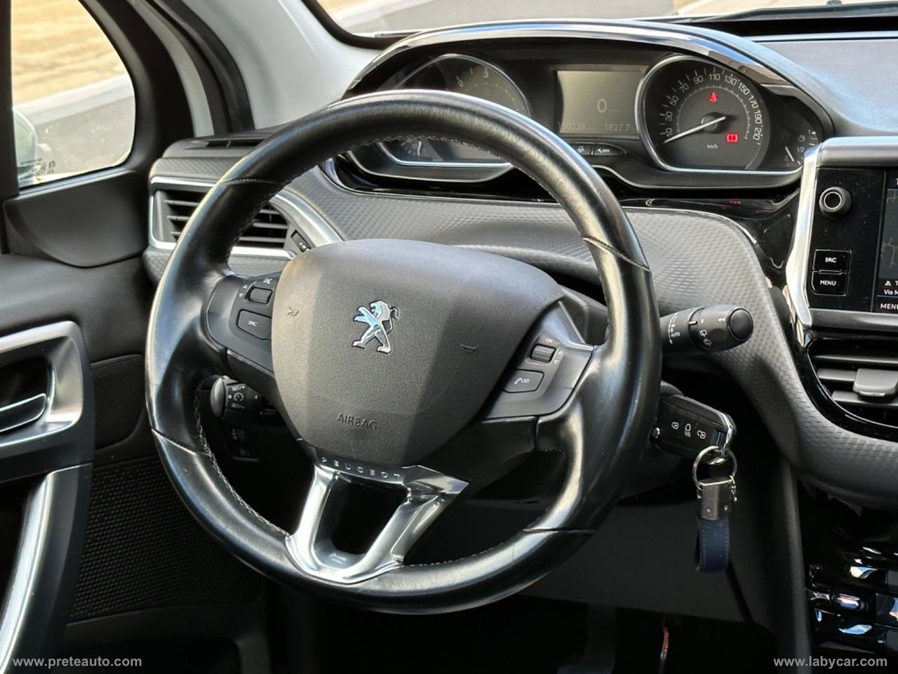 PEUGEOT 2008 BlueHDi 100 S&S Allure