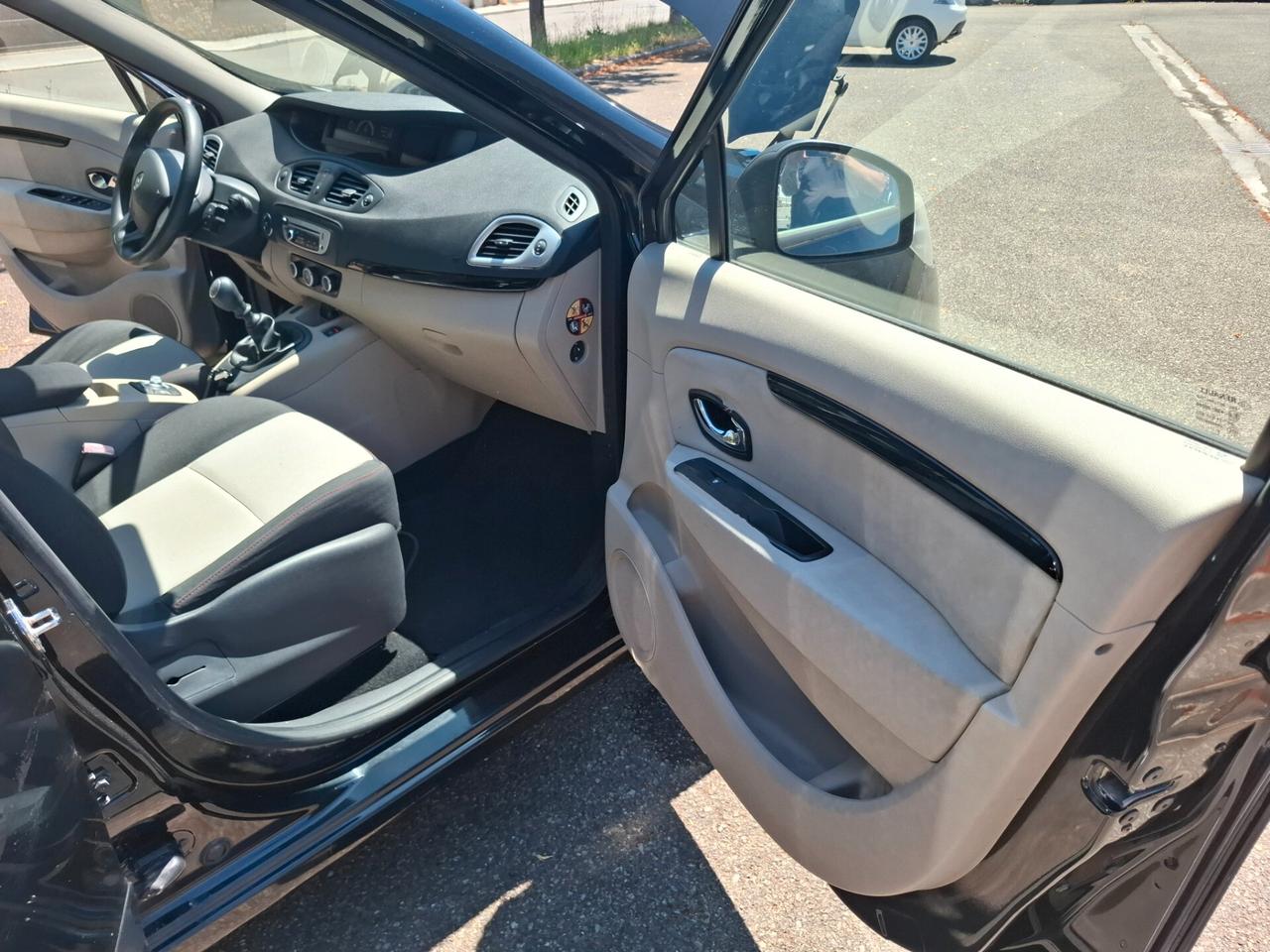 Renault Scenic Scénic XMod 1.5 dCi 110CV Wave