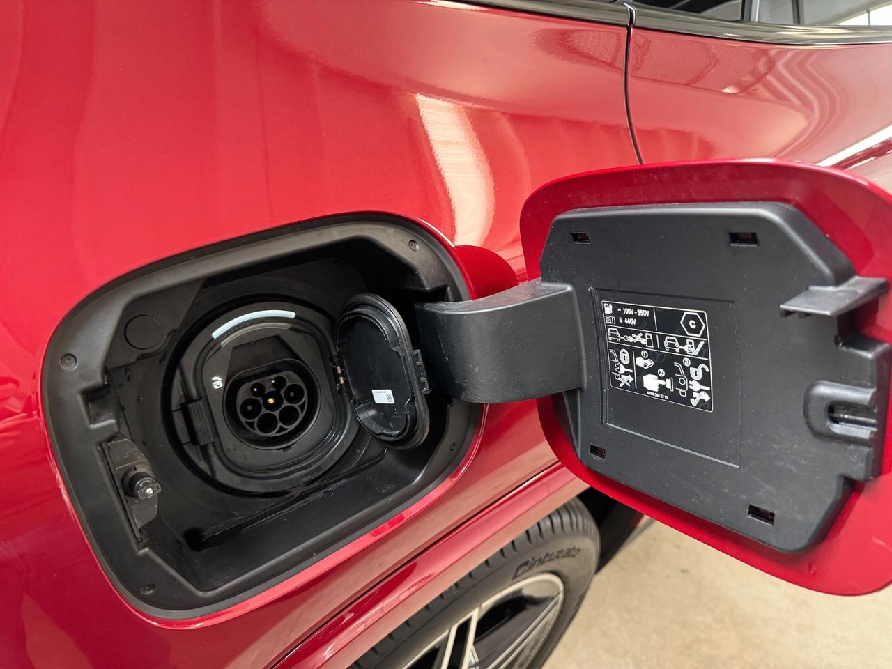 Mercedes-benz GLA 250 e PHEV AMG Line Premium Plus