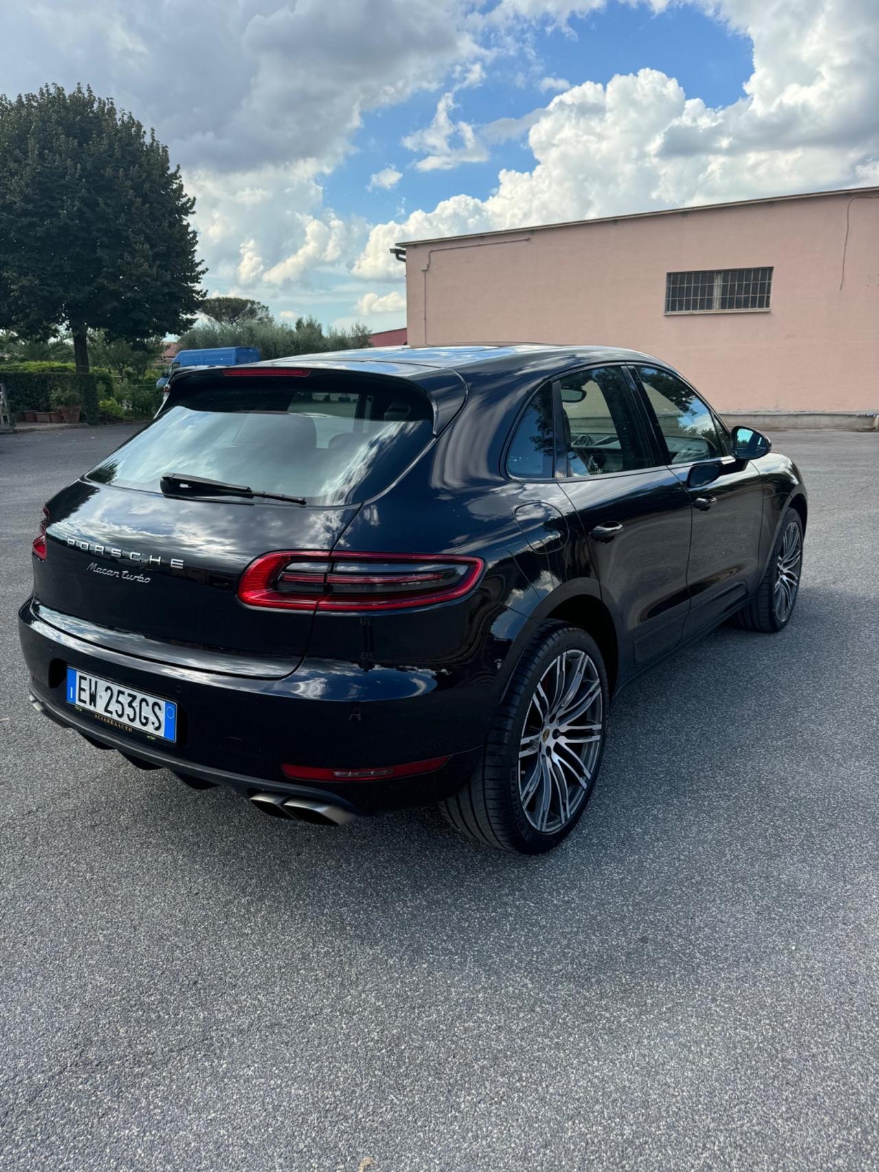 Porsche Macan 3.6 Turbo