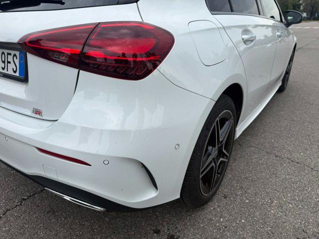 MERCEDES-BENZ A 250 e hybrid EQ AMG Line Premium