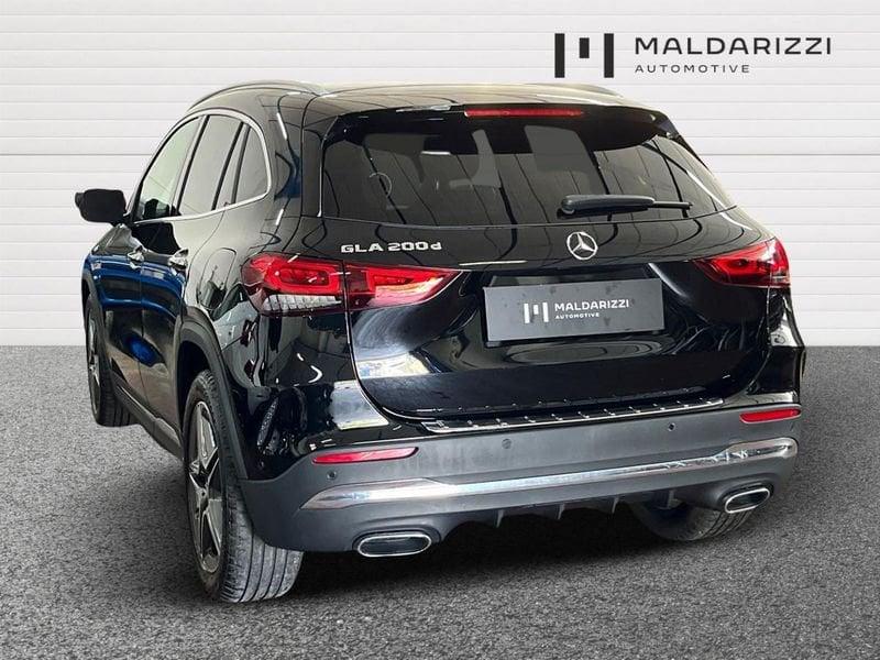 Mercedes-Benz GLA GLA-H247 2020 200 d Premium auto