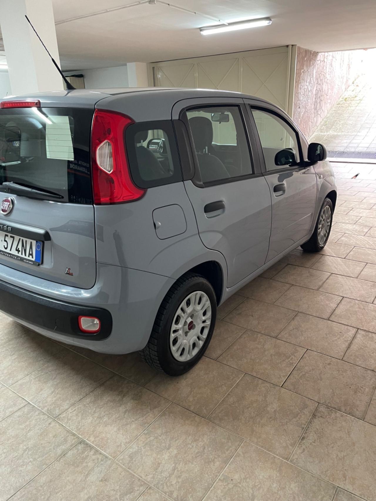 Fiat Panda 1.2 Connected by Wind
