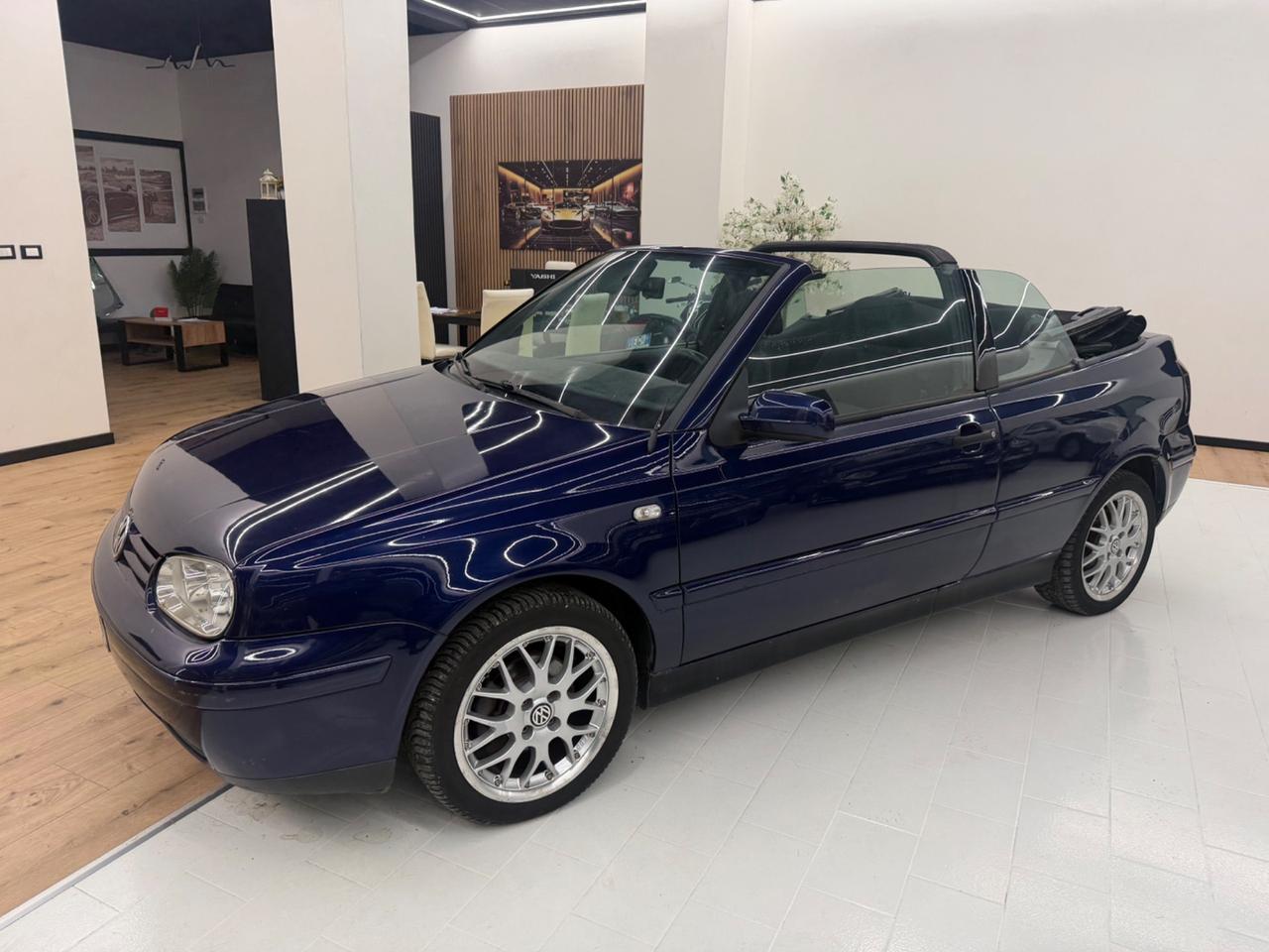 Volkswagen Golf Cabriolet 1.9 TDI/110 CV cat 5p. Comfortline