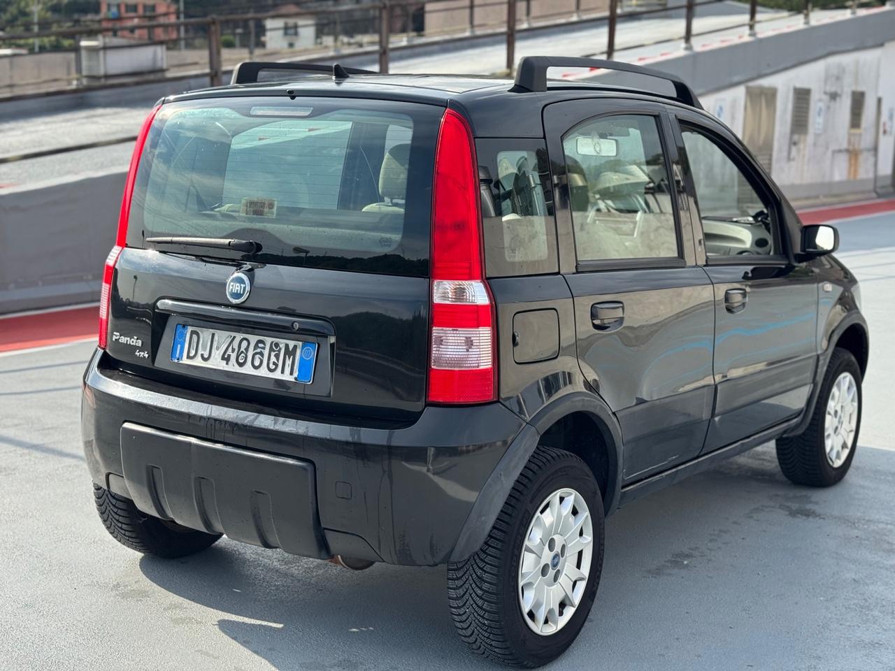 FIAT PANDA 1.2 BENZINA 4x4 GARANZIA 12 MESI