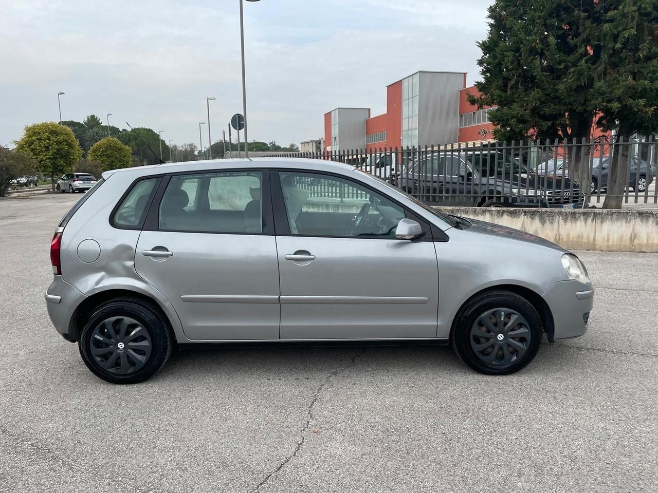 VW POLO 1.2 METANO 2008 12 MESI DI GARANZIA