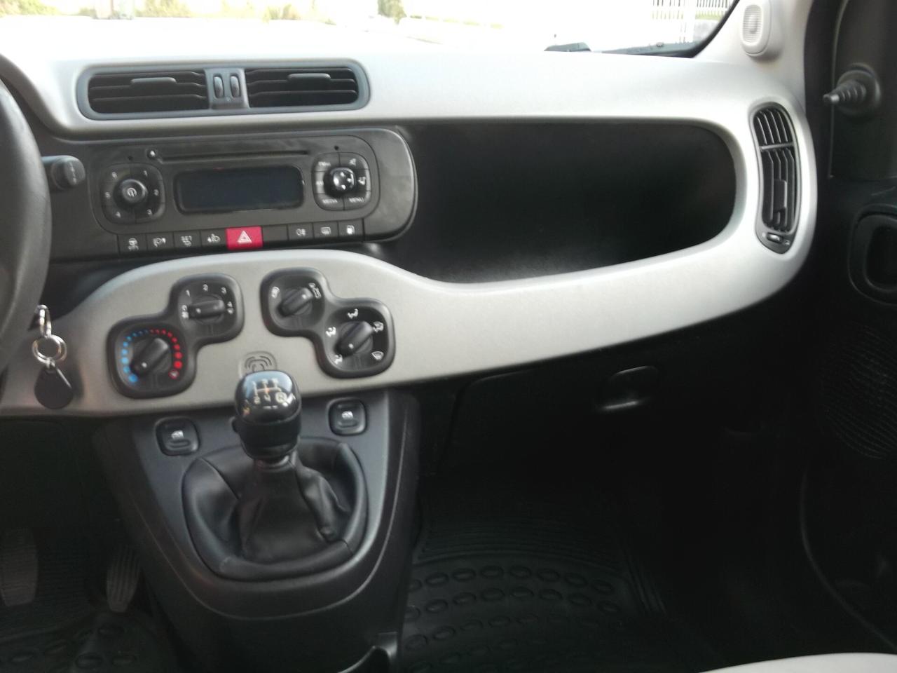 Panda 0.9 Turbo Natural Power Lounge 2014