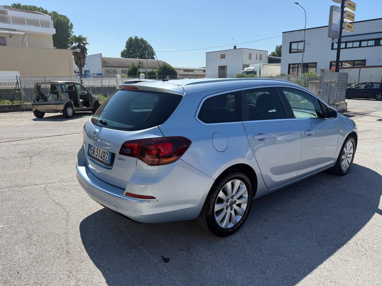 Opel Astra 1.7 CDTI 110CV Sports Tourer Cosmo