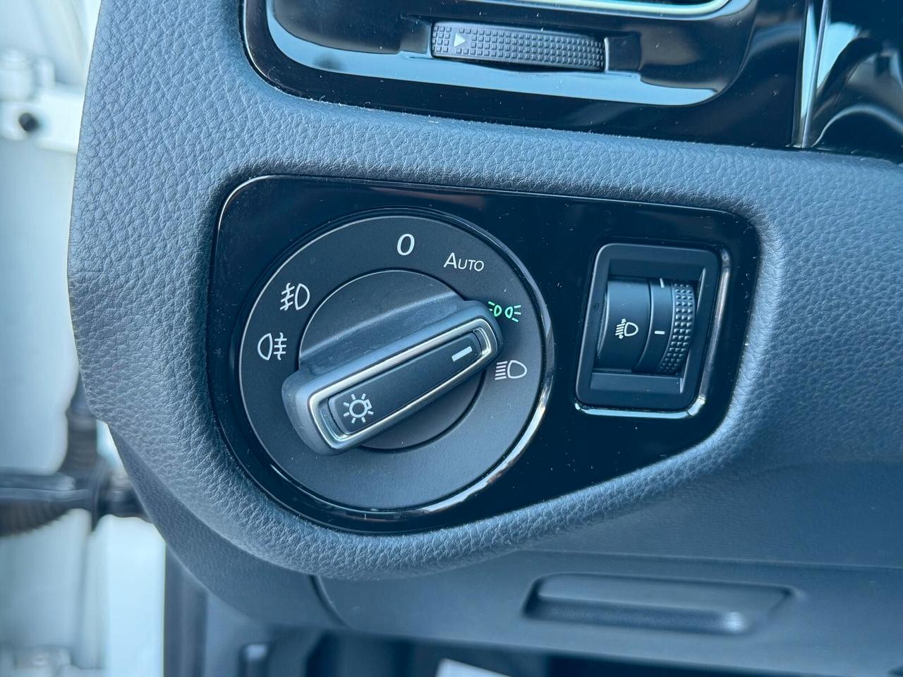 Volkswagen Golf 7 1.6 TDI 105CV DSG 5P HIGHLINE BMT 2014