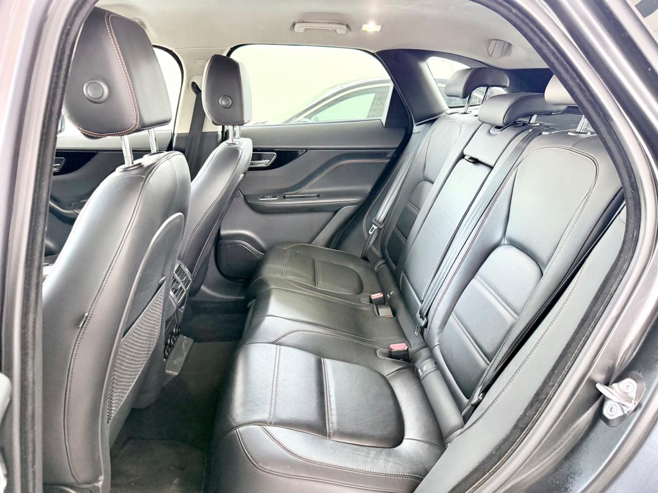 Jaguar F-Pace 2.0 D 180 CV AWD aut. Prestige 2020 EU6