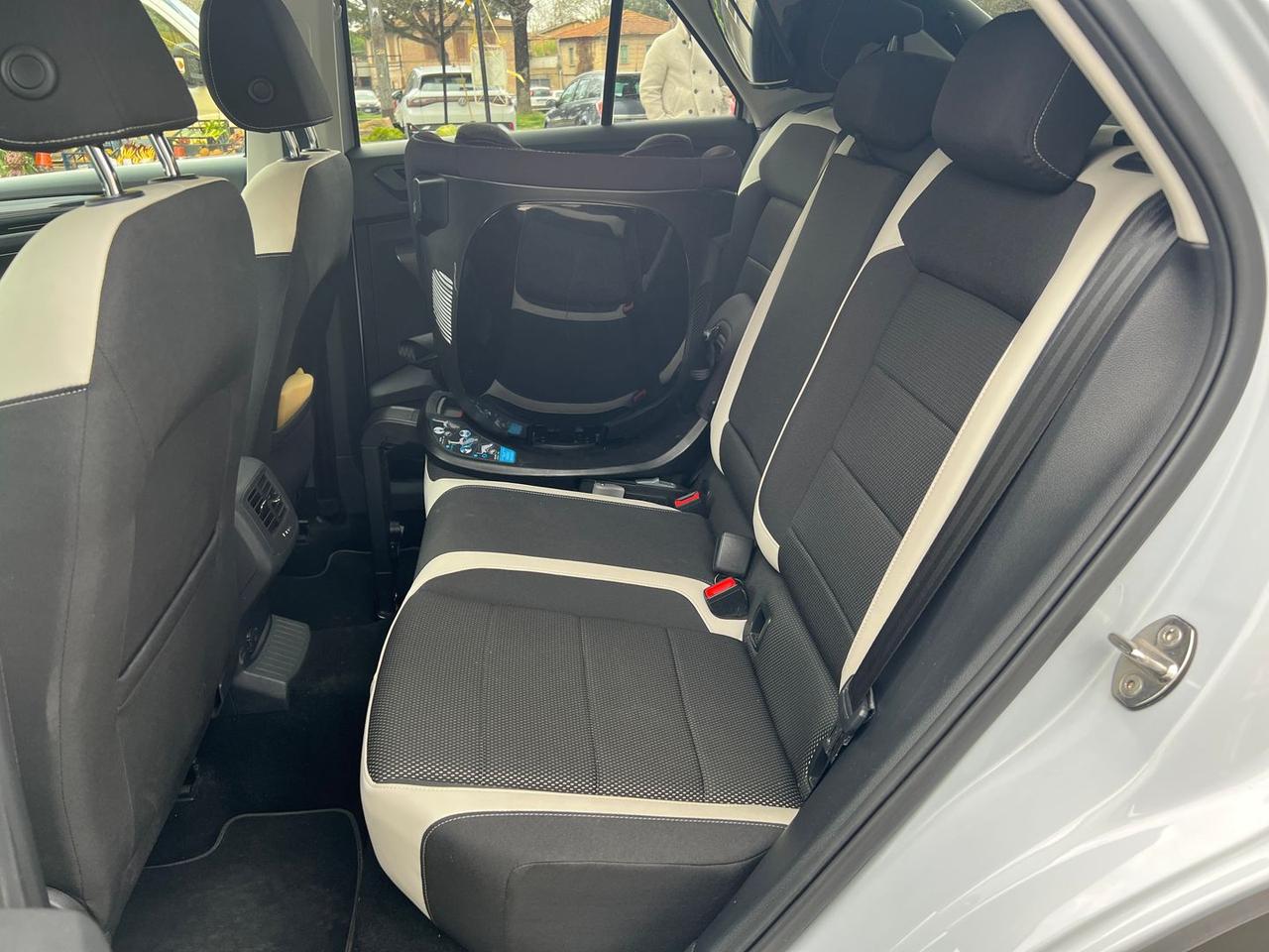 Volkswagen T-Roc VW T-ROC 1.5 TSI Advanced #10039