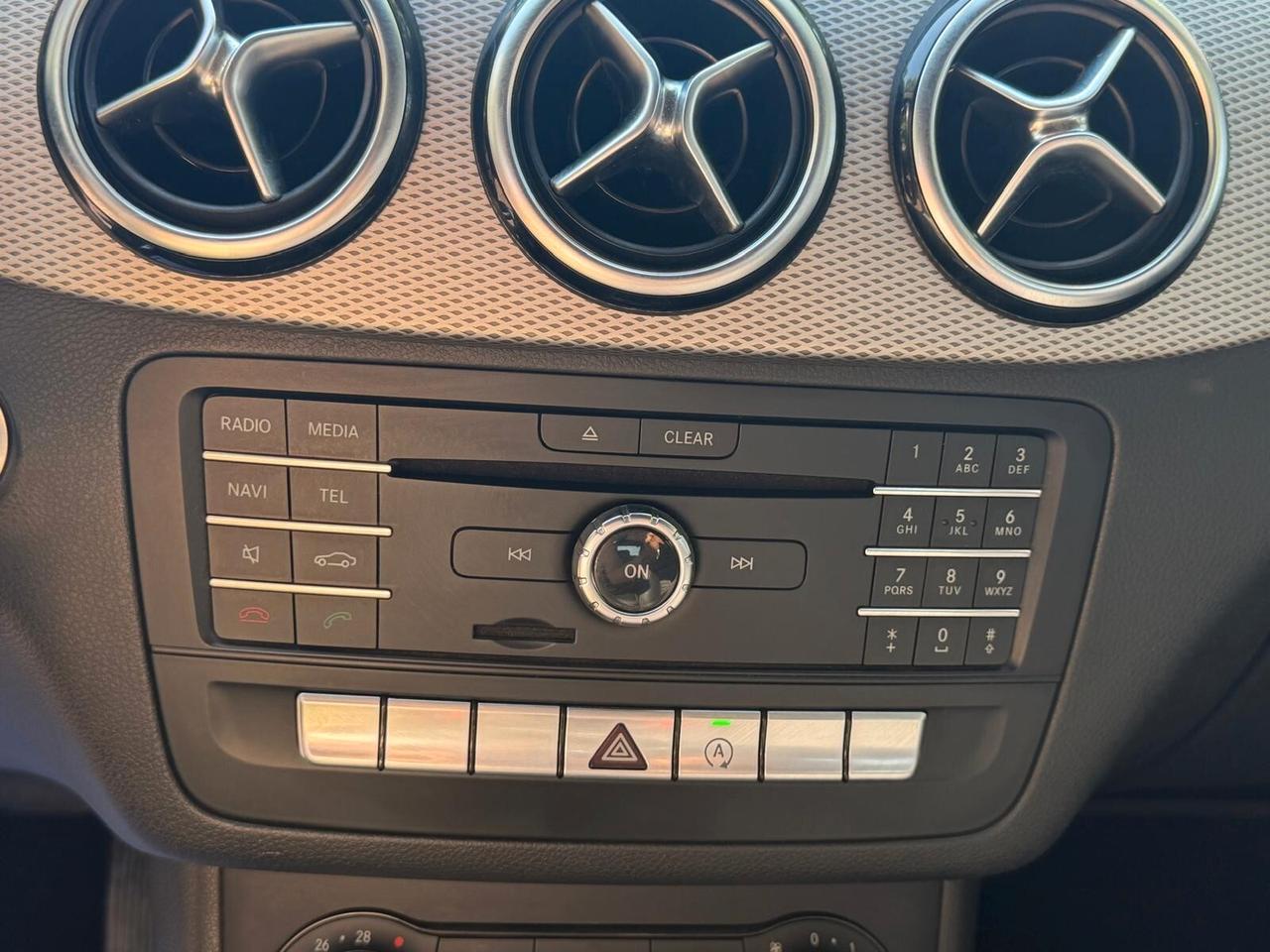 Mercedes-benz B 180 d Sport FULL OPTIONAL