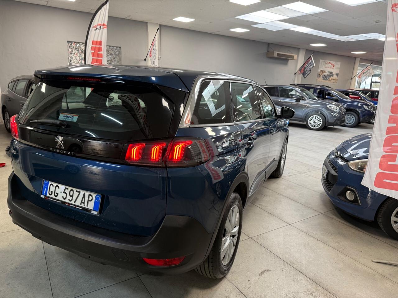 Peugeot 5008 BlueHDi 130 7Posti EAT8 Allure Pack