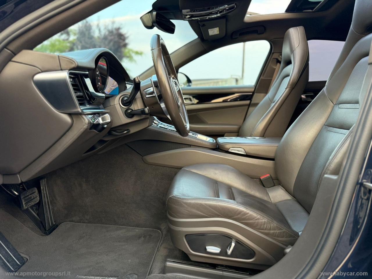 PORSCHE Panamera 4 PACK TECHART