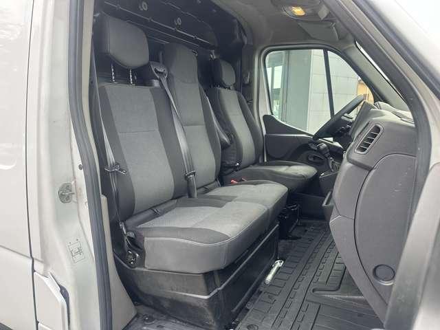 Nissan NV400 2.3dci 135cv furgon L2H3 E6D 3000x1760x2140kg1425