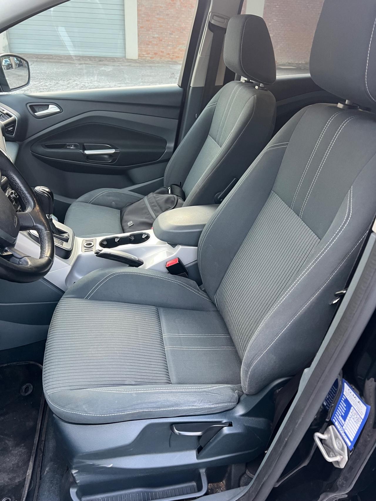 Ford C-Max 2.0 TDCi 163CV Powershift Titanium