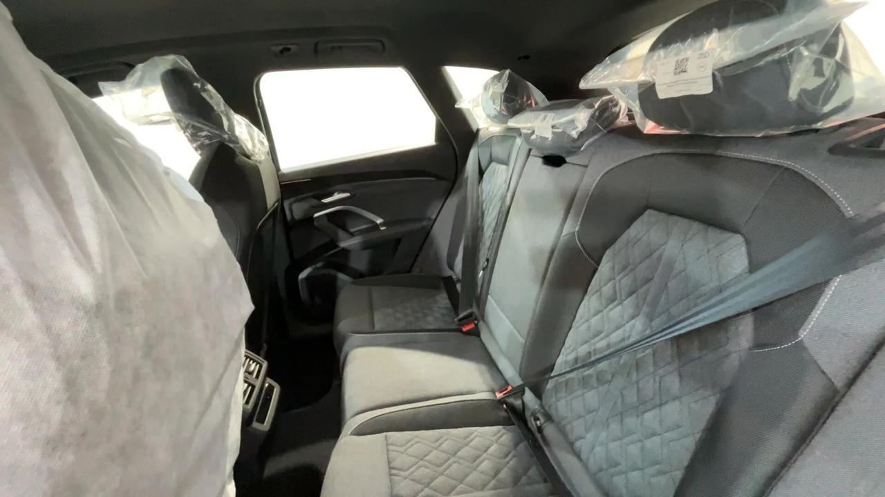 Audi Q5 TDI 150 kW mHEV+ S tronic quattro line edition KM0