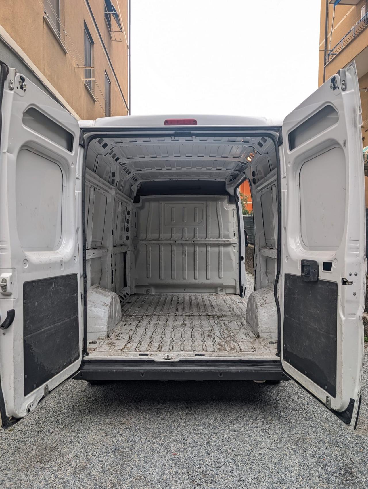 Citroen Jumper 33 BlueHDi 140 S&S PM-TM Furgone