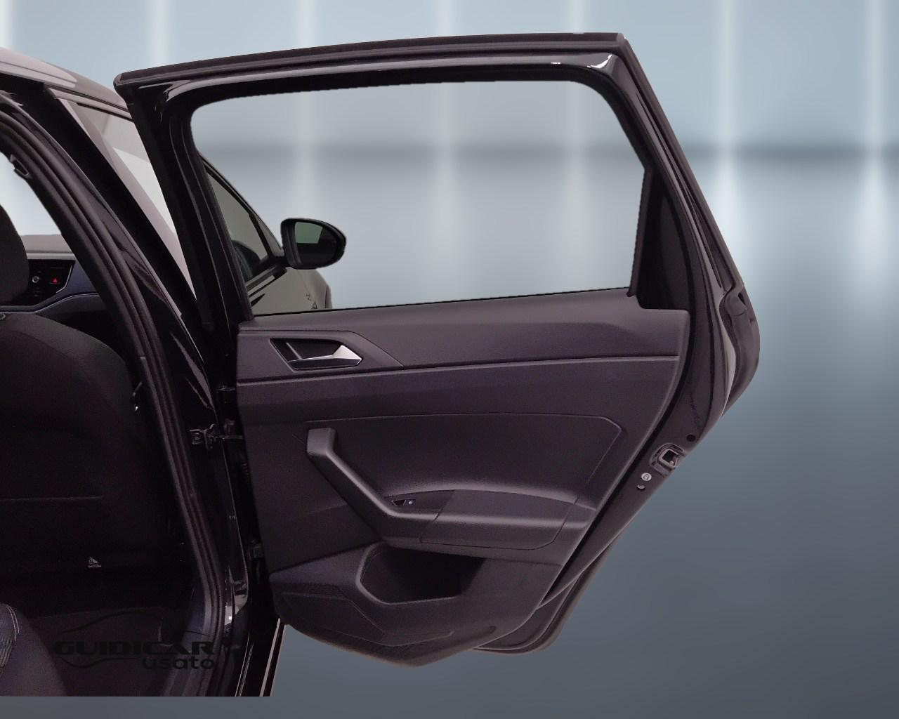 VOLKSWAGEN Taigo - Taigo 1.0 tsi R-Line 115cv