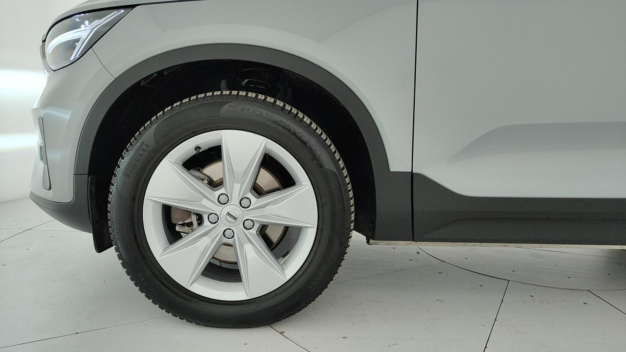 VOLVO XC40 2.0 b3 Core auto